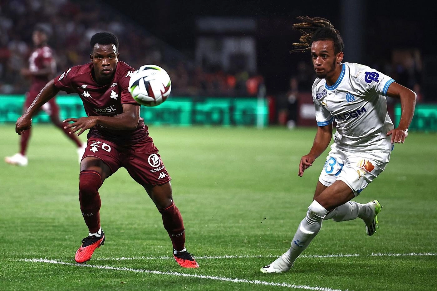 Soi kèo trận Marseille vs Metz - Vòng 29 Ligue 1